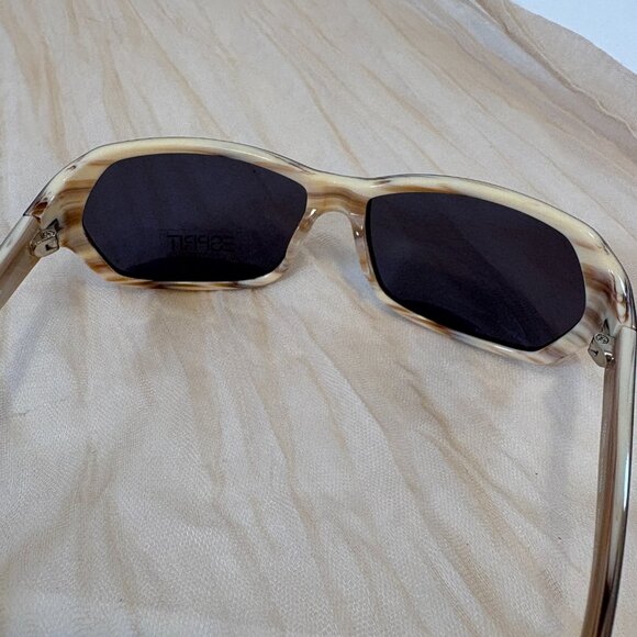 NEW ESPRIT ET 17637 CHOCOLATE/CREAM TINTED LENSES AUTHENTIC SUNGLASSES 59-16 - Picture 4 of 8